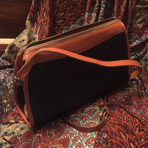 VINTAGE DOONEY & BURKE NANY CLASSIC PURSE - Picture 4 of 7